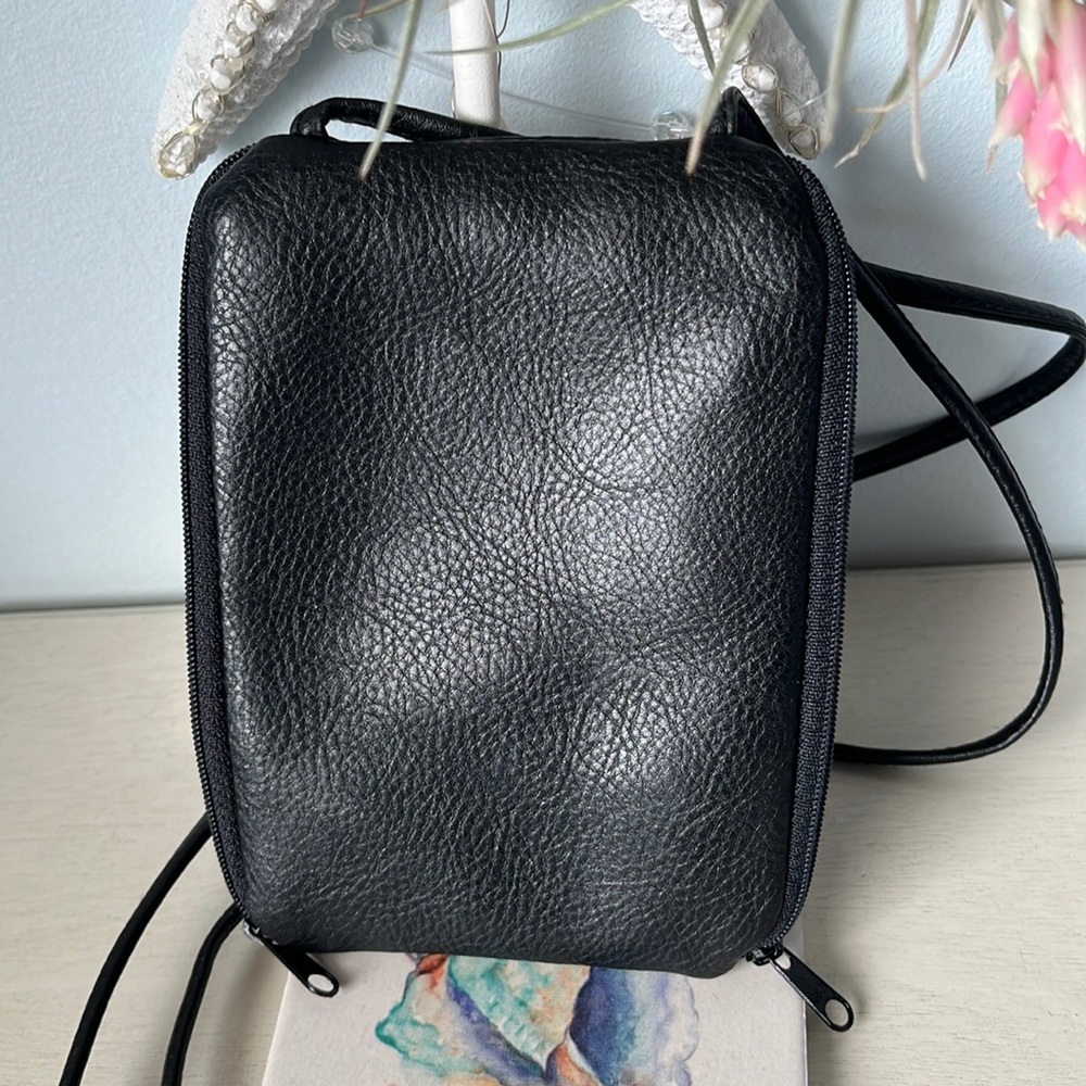 Unique Vintage Leather Small Flat Crossbody Bag